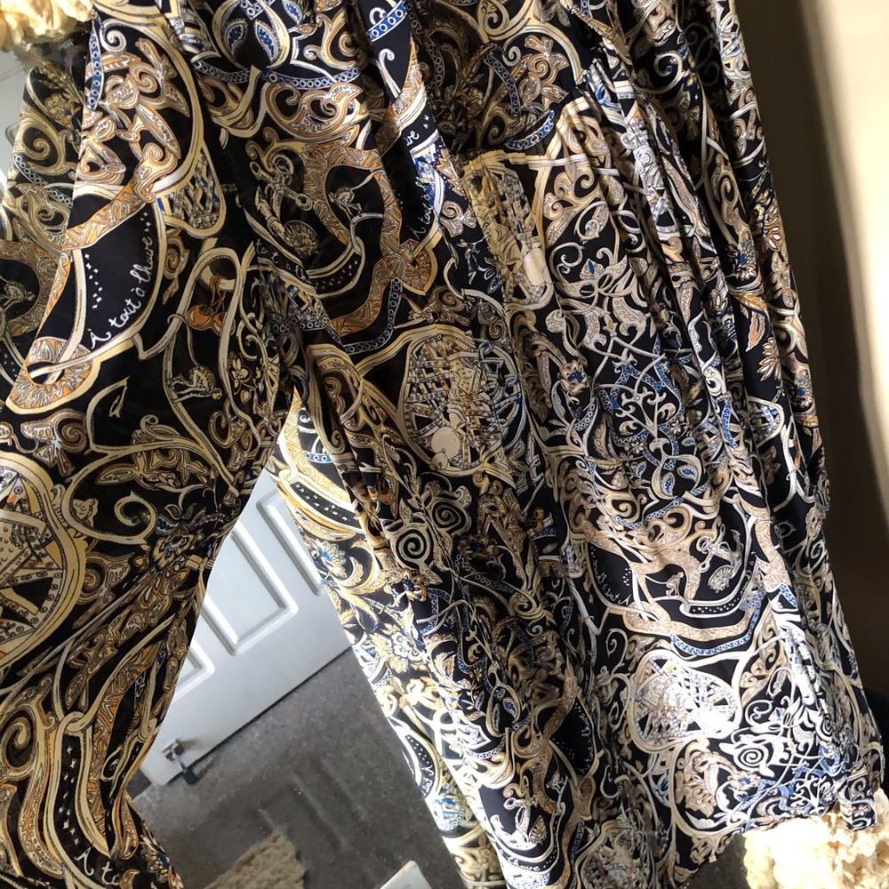 ❌SOLD❌ H&M Shirt dress - Picture 4 of 6